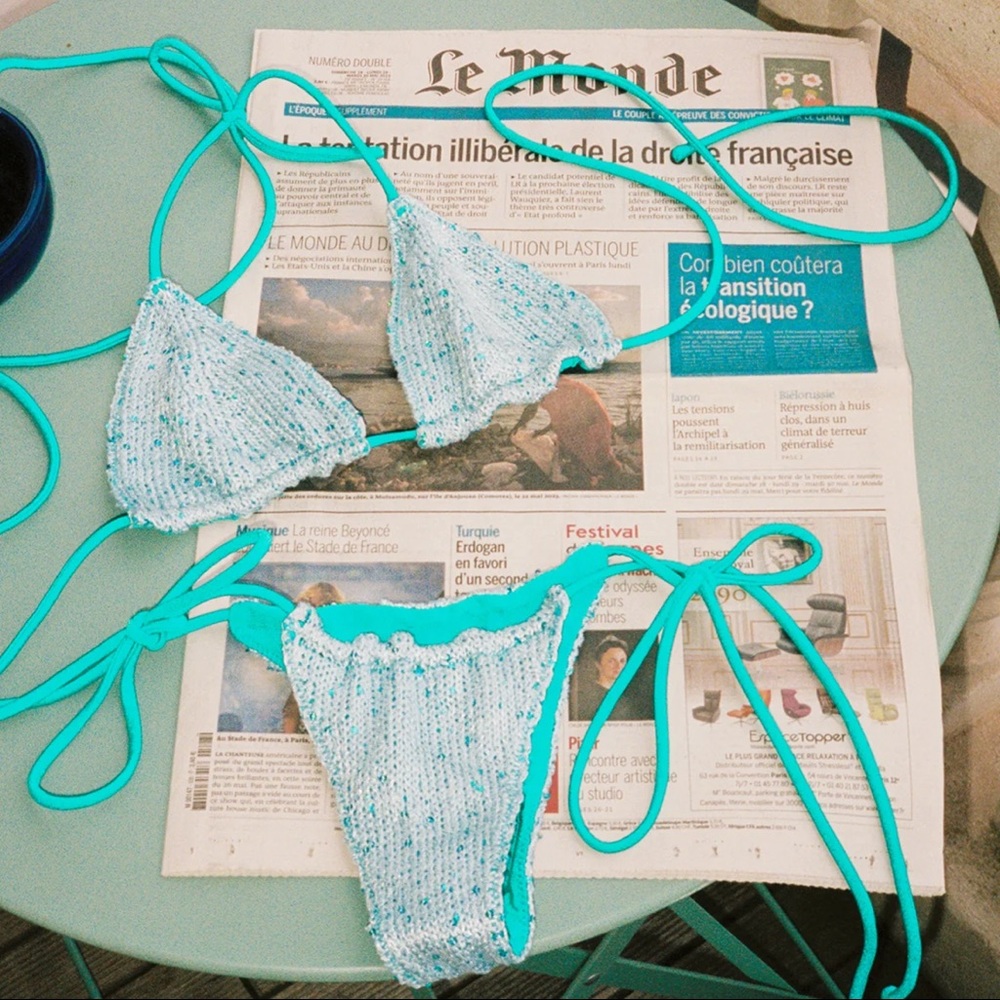 ASTA RESORT LIO BIKINI - AQUA SEQUIN SIZE M NEW WITH TAGS!